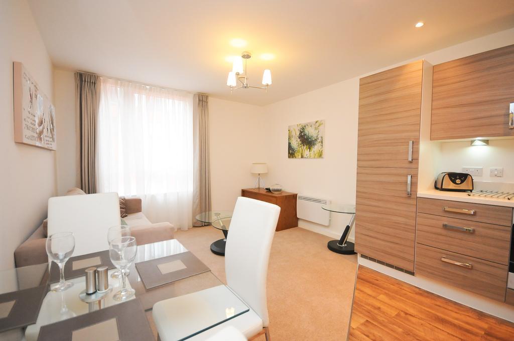 Apartamento Town Or Country - Empress Heights Southampton Habitación foto
